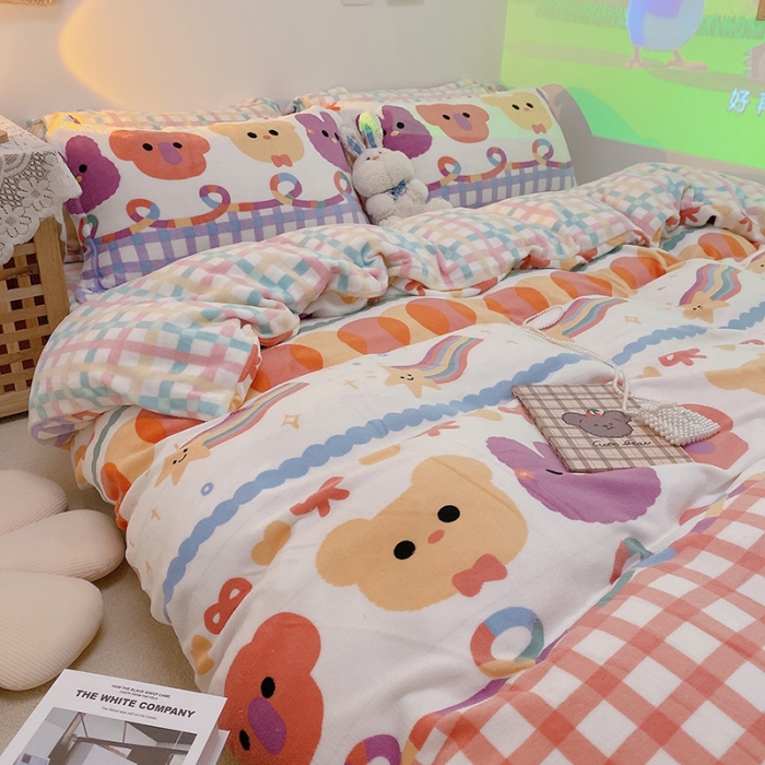 91家纺网 家纺一手货源 找家纺 沐棉家纺2021新款卡通牛奶绒四件套 动物家族