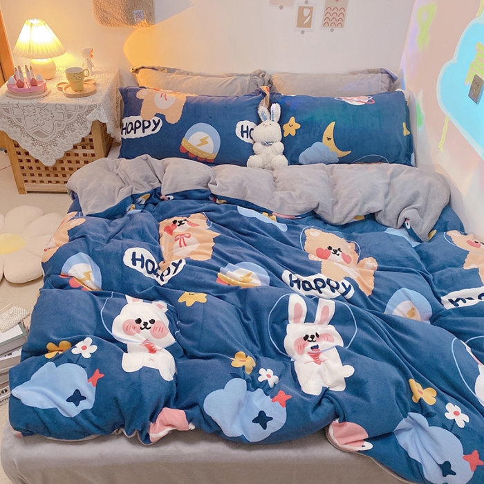 91家纺网 家纺一手货源 找家纺 沐棉家纺2021新款卡通牛奶绒四件套 太空旅行