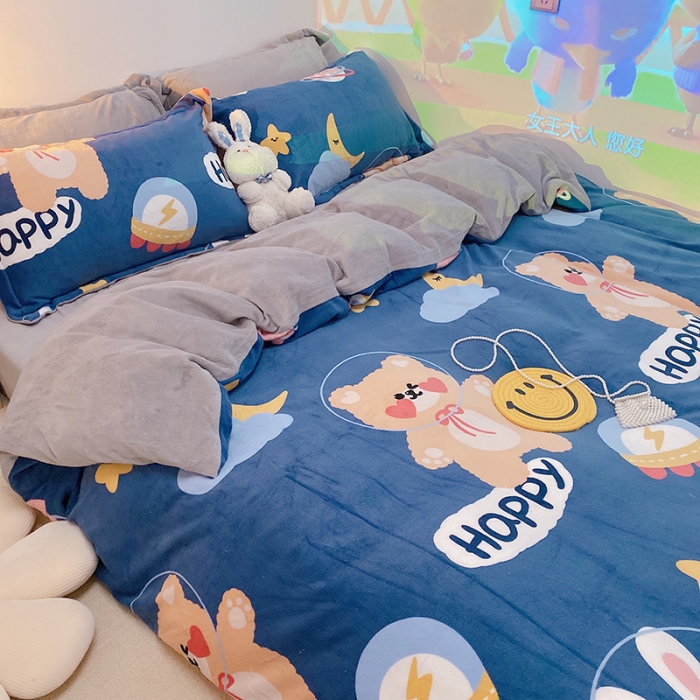 91家纺网 家纺一手货源 找家纺 沐棉家纺2021新款卡通牛奶绒四件套 太空旅行