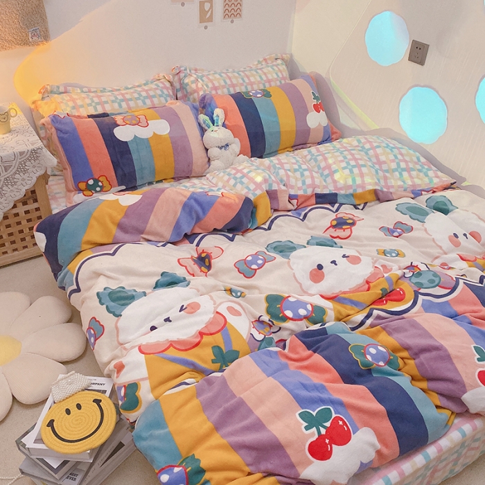 91家纺网 家纺一手货源 找家纺 沐棉家纺2021新款卡通牛奶绒四件套 彩虹兔