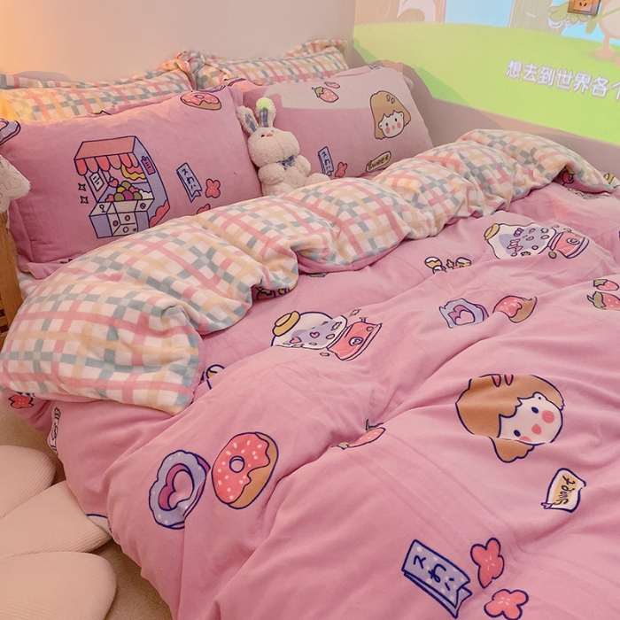 91家纺网 家纺一手货源 找家纺 沐棉家纺2021新款卡通牛奶绒四件套 糖果女孩