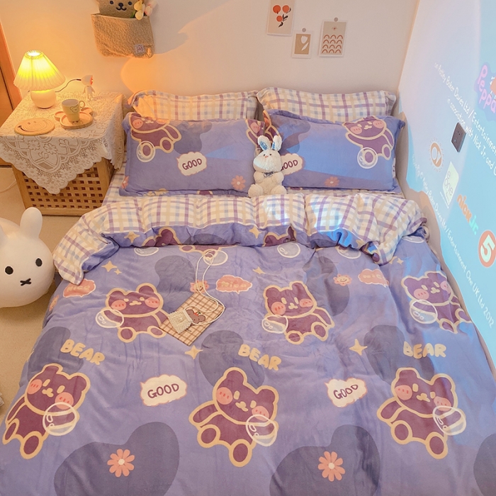 91家纺网 家纺一手货源 找家纺 沐棉家纺2021新款卡通牛奶绒四件套 顽皮熊