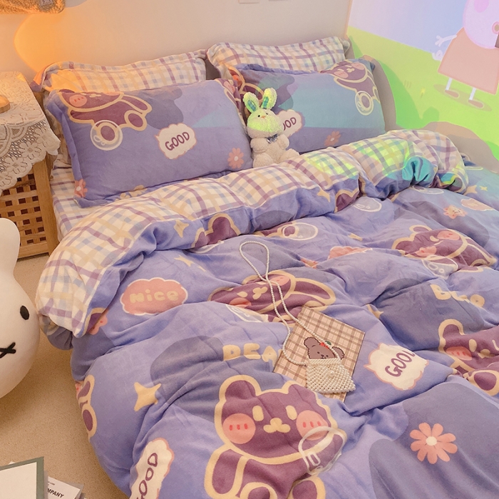 91家纺网 家纺一手货源 找家纺 沐棉家纺2021新款卡通牛奶绒四件套 顽皮熊