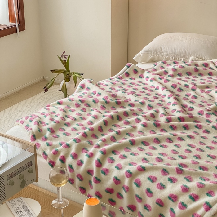 91家纺网 家纺一手货源 找家纺 萝莉 2021新款立体羊毛绒双层毯 草霉