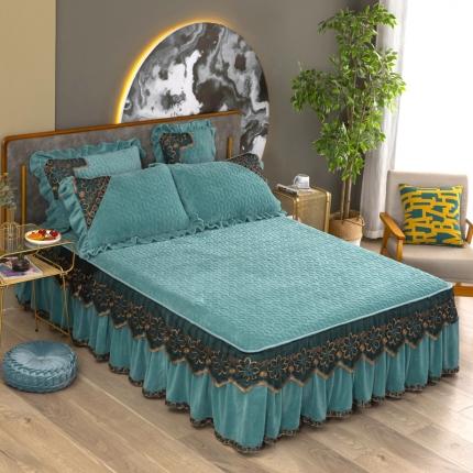 木兰花 220克保暖加厚牛奶绒蕾丝刺绣夹棉床裙款四件套薄荷绿