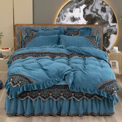 木兰花 220克保暖加厚牛奶绒蕾丝刺绣夹棉床裙款四件套孔雀兰