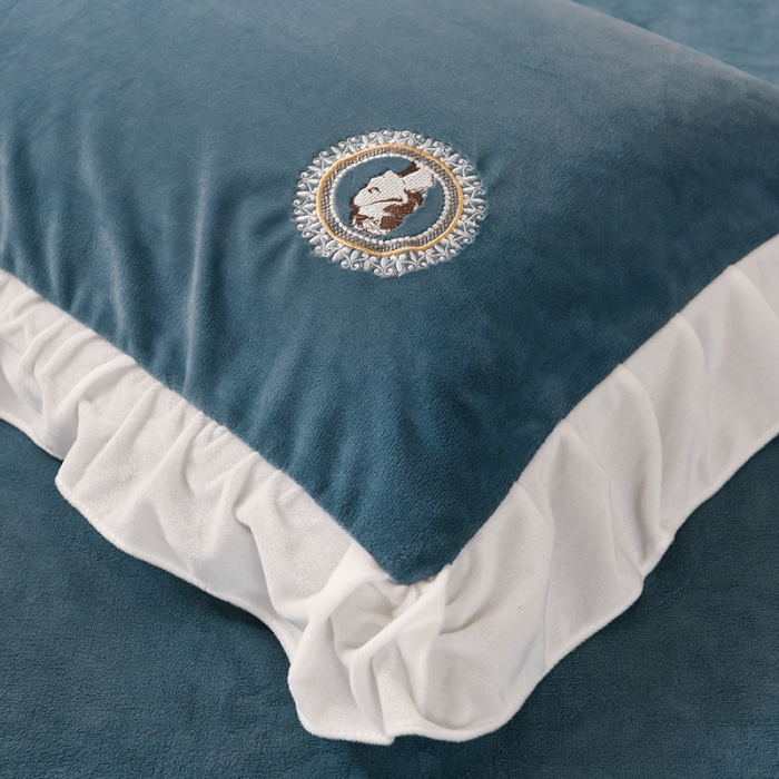 91家纺网 家纺一手货源 找家纺 迷仙巢 2021新款牛奶绒系列四件套公主 公主-宾利蓝