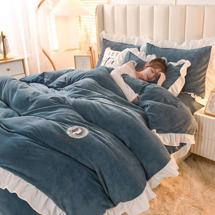 91家纺网 家纺一手货源 找家纺 迷仙巢 2021新款牛奶绒系列四件套公主 公主-宾利蓝