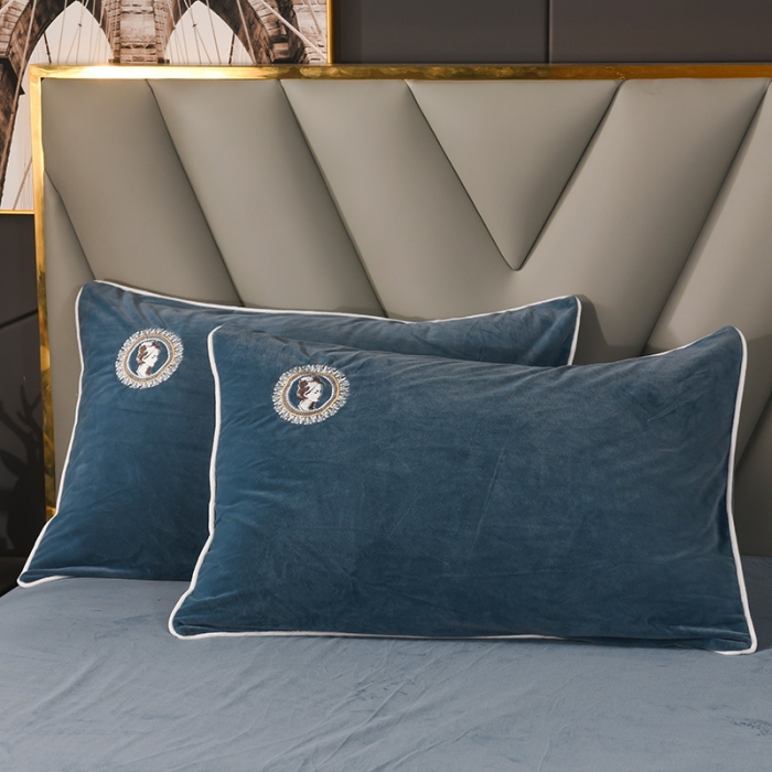 91家纺网 家纺一手货源 找家纺 迷仙巢 2021新款婴儿绒系列四件套倾城 倾城-宾利蓝