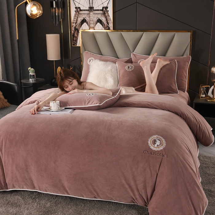 91家纺网 家纺一手货源 找家纺 迷仙巢 2021新款婴儿绒系列四件套倾城 倾城-浅咖