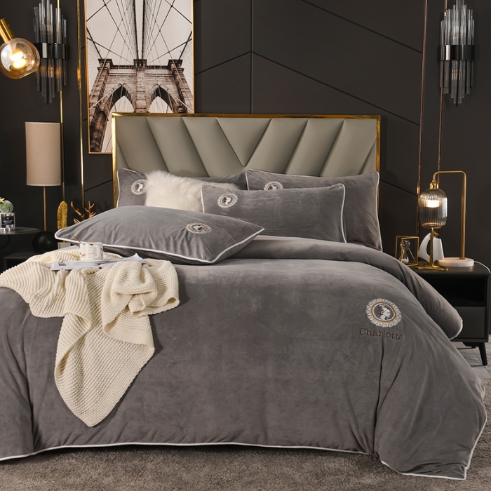 91家纺网 家纺一手货源 找家纺 迷仙巢 2021新款婴儿绒系列四件套倾城 倾城-绅士灰