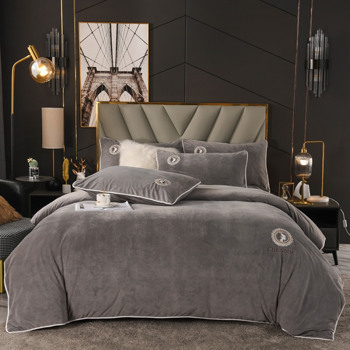 91家纺网 家纺一手货源 找家纺 迷仙巢 2021新款婴儿绒系列四件套倾城 倾城-绅士灰