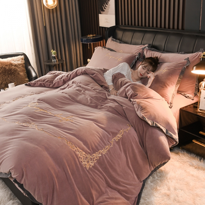 91家纺网 家纺一手货源 找家纺 迷仙巢 2021新款婴儿绒系列四件套盛世 盛世-浅咖