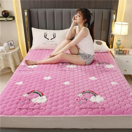 91家纺网 家纺一手货源 找家纺 （总）东宇床垫 2022新款牛奶绒薄款床垫