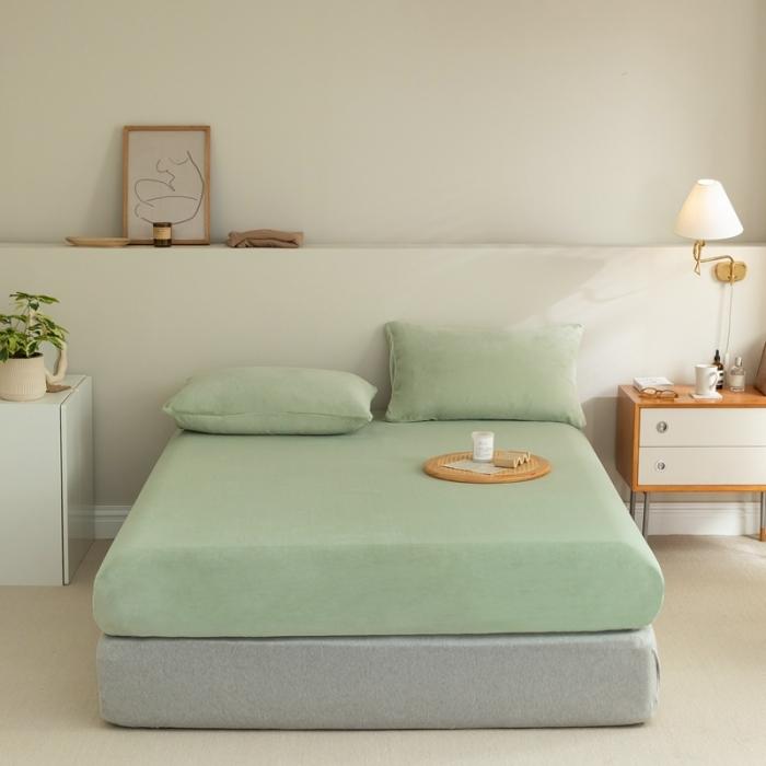 91家纺网 家纺一手货源 找家纺 法芙娜 加厚牛奶绒床笠 单层吸湿绒床笠 薄荷绿