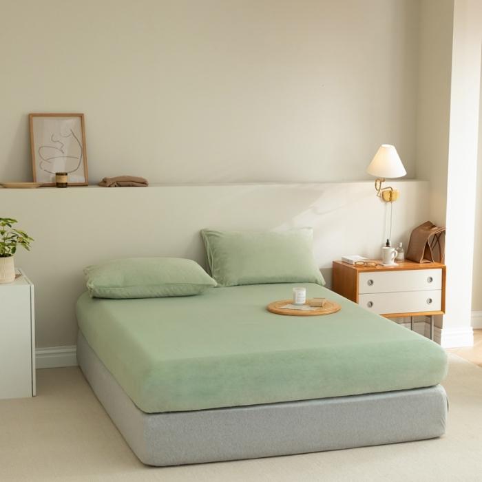 91家纺网 家纺一手货源 找家纺 法芙娜 加厚牛奶绒床笠 单层吸湿绒床笠 薄荷绿