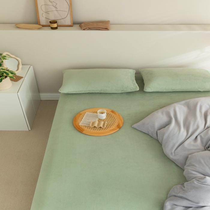 91家纺网 家纺一手货源 找家纺 法芙娜 加厚牛奶绒床笠 单层吸湿绒床笠 薄荷绿
