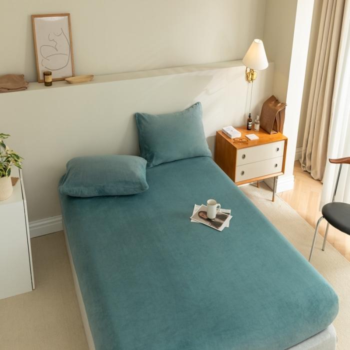 91家纺网 家纺一手货源 找家纺 法芙娜 加厚牛奶绒床笠 单层吸湿绒床笠 松石蓝