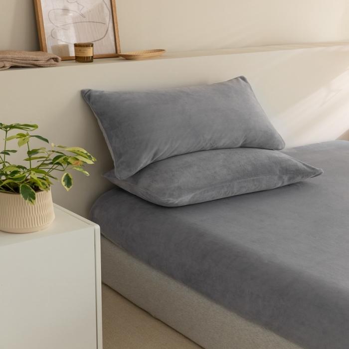 91家纺网 家纺一手货源 找家纺 法芙娜 加厚牛奶绒床笠 单层吸湿绒床笠 银川灰