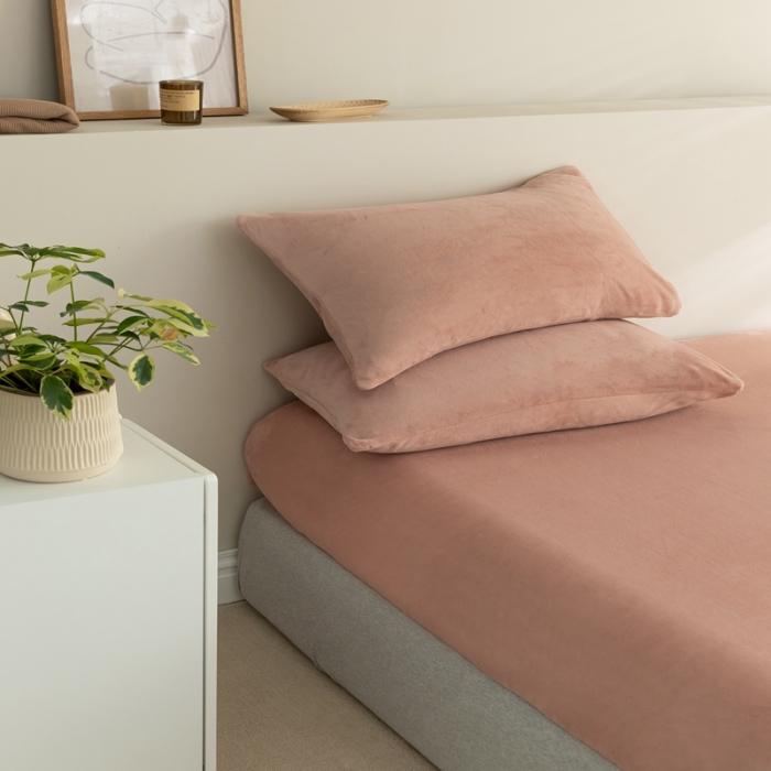 91家纺网 家纺一手货源 找家纺 法芙娜 加厚牛奶绒床笠 单层吸湿绒床笠 樱花粉