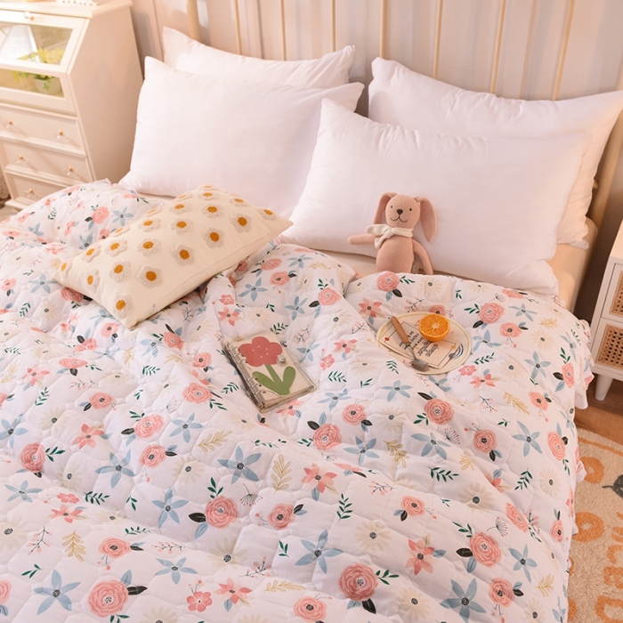 91家纺网 家纺一手货源 找家纺 甜之梦 2025新款全棉印花夹棉抗菌被套 粉红佳人