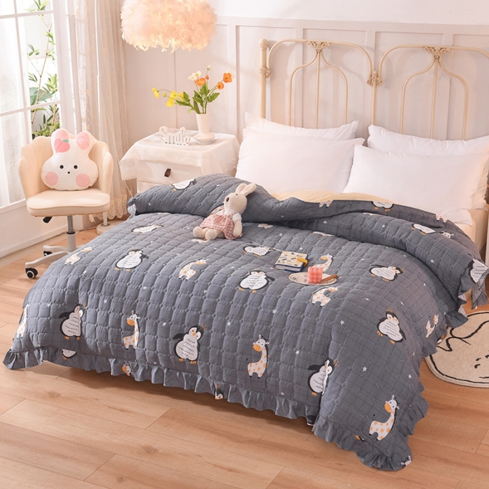 91家纺网 家纺一手货源 找家纺 甜之梦 2025新款全棉印花夹棉抗菌被套 萌企鹅