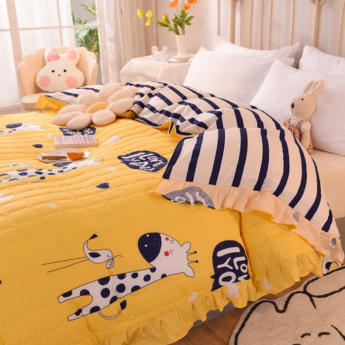 91家纺网 家纺一手货源 找家纺 甜之梦 2025新款全棉印花夹棉抗菌被套 长颈鹿多多