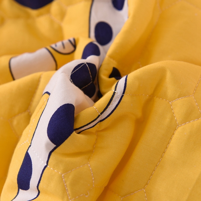 91家纺网 家纺一手货源 找家纺 甜之梦 2025新款全棉印花夹棉抗菌被套 长颈鹿多多