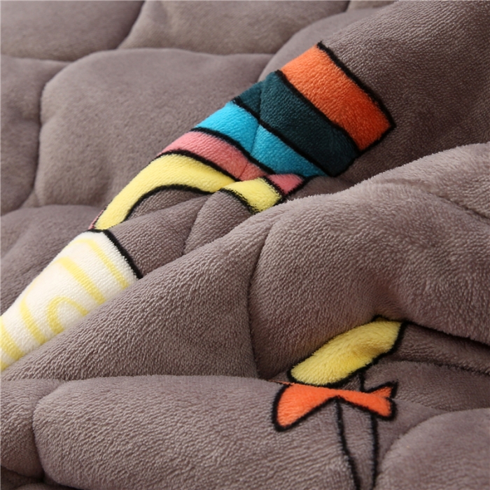 91家纺网 家纺一手货源 找家纺 东宇床垫 2022新款加厚微芙绒床垫 幸运彩虹