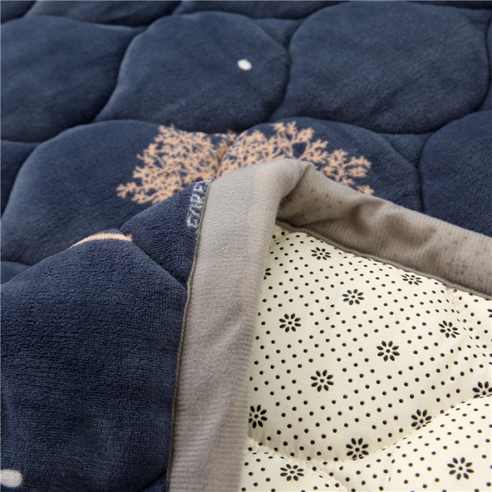 91家纺网 家纺一手货源 找家纺 东宇床垫 2022新款加厚微芙绒床垫 幸运鹿