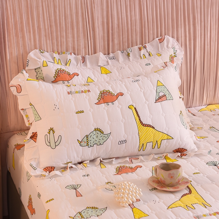 91家纺网 家纺一手货源 找家纺 甜之梦 2025新款全棉印花夹棉抗菌枕套 侏罗纪