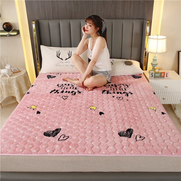 91家纺网 家纺一手货源 找家纺 东宇床垫 2022新款牛奶绒薄款床垫 甜心