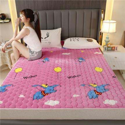 91家纺网 家纺一手货源 找家纺 东宇床垫 2022新款牛奶绒薄款床垫 小飞象