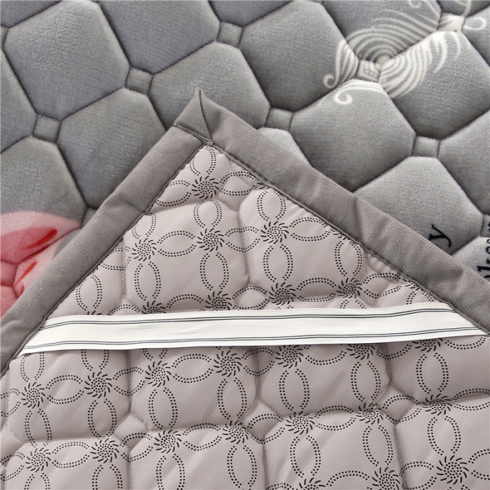 91家纺网 家纺一手货源 找家纺 东宇床垫 2022新款加厚牛奶绒床垫 爱情鸟