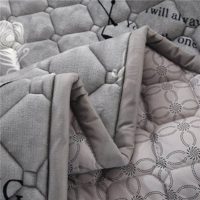 91家纺网 家纺一手货源 找家纺 东宇床垫 2022新款加厚牛奶绒床垫 爱情鸟