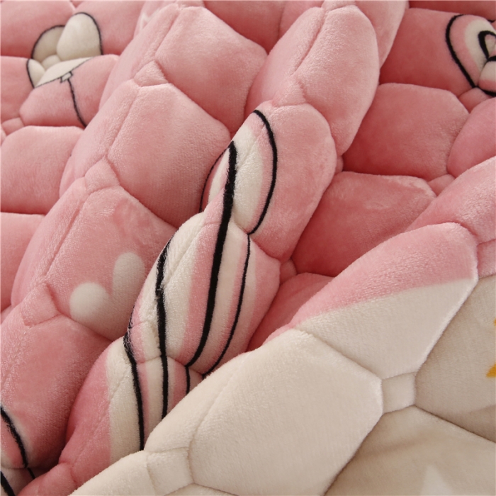 91家纺网 家纺一手货源 找家纺 东宇床垫 2022新款加厚牛奶绒床垫 兔女孩