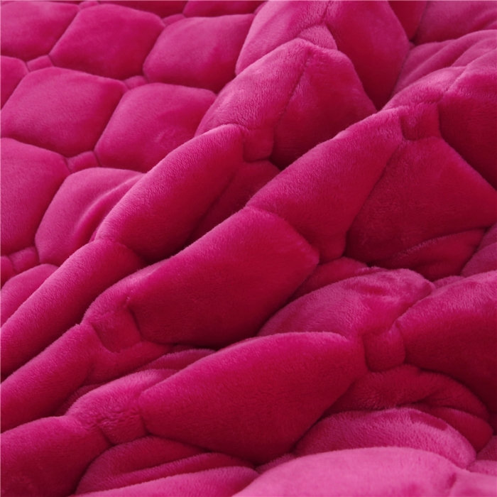 91家纺网 家纺一手货源 找家纺 东宇床垫 2022新款加厚牛奶绒床垫 胭脂红