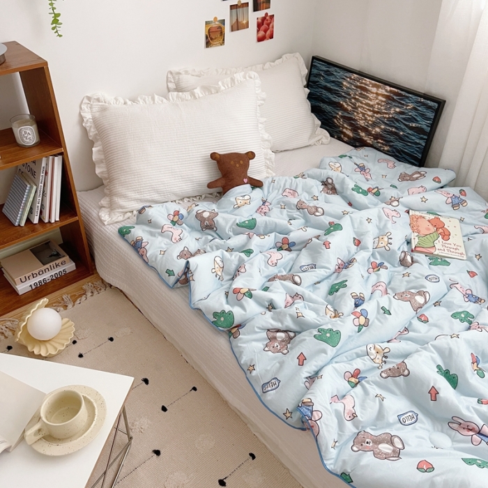 91家纺网 家纺一手货源 找家纺 星期八 2021新款大豆针织春秋被冬被动物园蓝