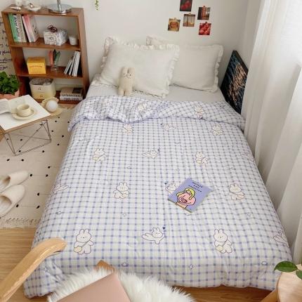 星期八 2021新款大豆针织春秋被冬被蓝格小兔