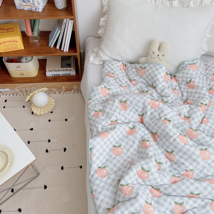 91家纺网 家纺一手货源 找家纺 星期八 2021新款大豆针织春秋被冬被水蜜桃