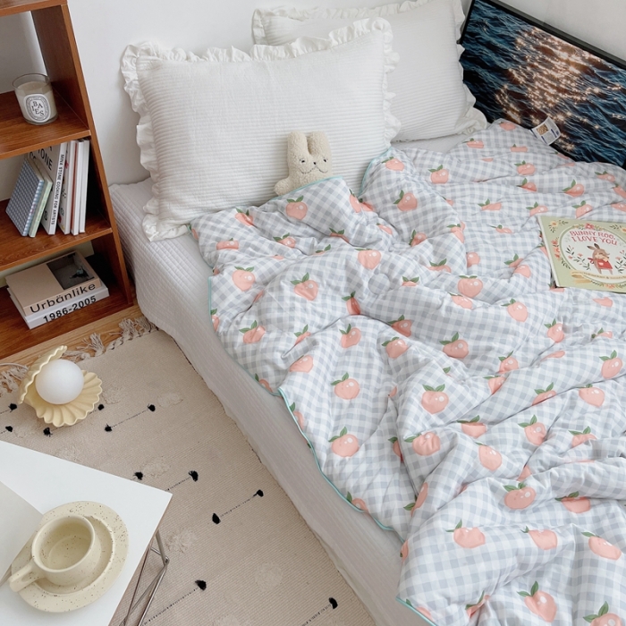 91家纺网 家纺一手货源 找家纺 星期八 2021新款大豆针织春秋被冬被水蜜桃