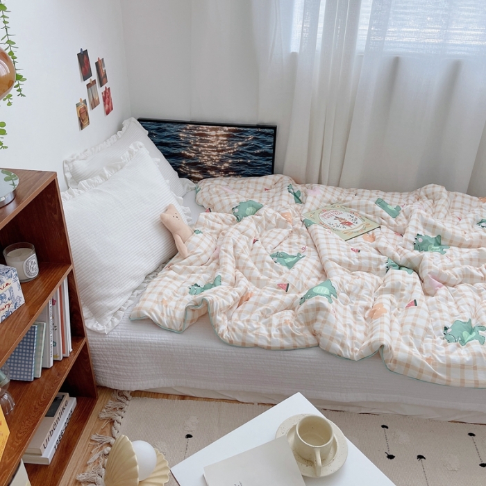 91家纺网 家纺一手货源 找家纺 星期八 2021新款大豆针织春秋被冬被小恐龙