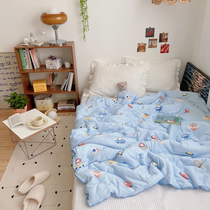 91家纺网 家纺一手货源 找家纺 星期八 2021新款大豆针织春秋被冬被星球蓝