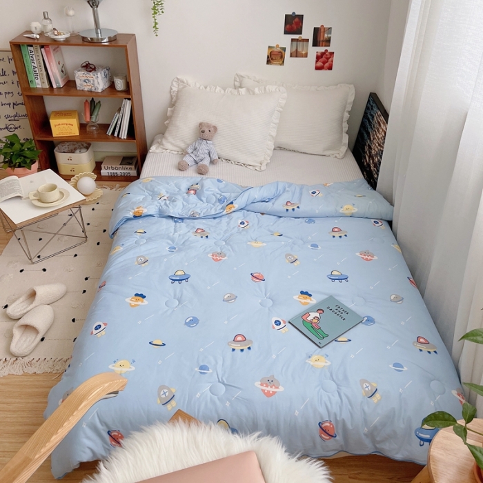 91家纺网 家纺一手货源 找家纺 星期八 2021新款大豆针织春秋被冬被星球蓝