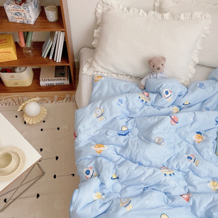 91家纺网 家纺一手货源 找家纺 星期八 2021新款大豆针织春秋被冬被星球蓝