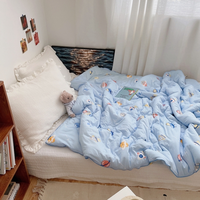 91家纺网 家纺一手货源 找家纺 星期八 2021新款大豆针织春秋被冬被星球蓝