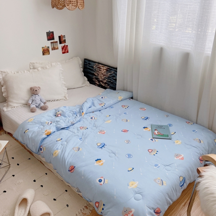 91家纺网 家纺一手货源 找家纺 星期八 2021新款大豆针织春秋被冬被星球蓝