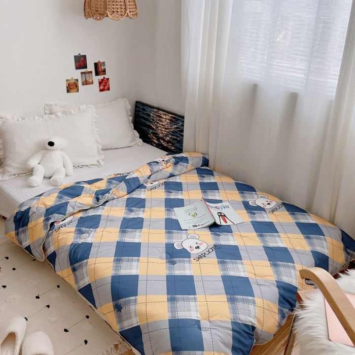 91家纺网 家纺一手货源 找家纺 星期八 2021新款大豆针织春秋被冬被英伦熊