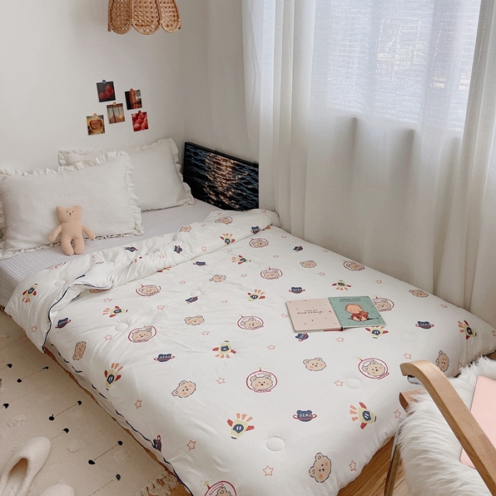 91家纺网 家纺一手货源 找家纺 星期八 2021新款大豆针织春秋被冬被宇宙熊