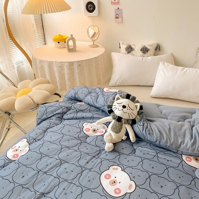 91家纺网 家纺一手货源 找家纺 寐居 2021水洗棉印花冬被 熊宝宝